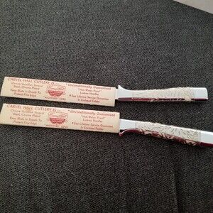 VINTAGE CARVEL HALL STEAK KNIVES BY BRIDDELL U.S.A. Set  of 2